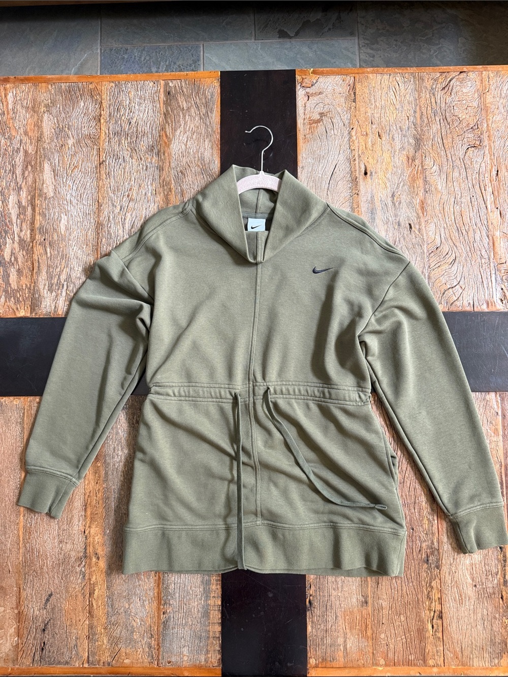 Nike Women’s S Olive Green Scoop Neck Sweater with Cinch Waist